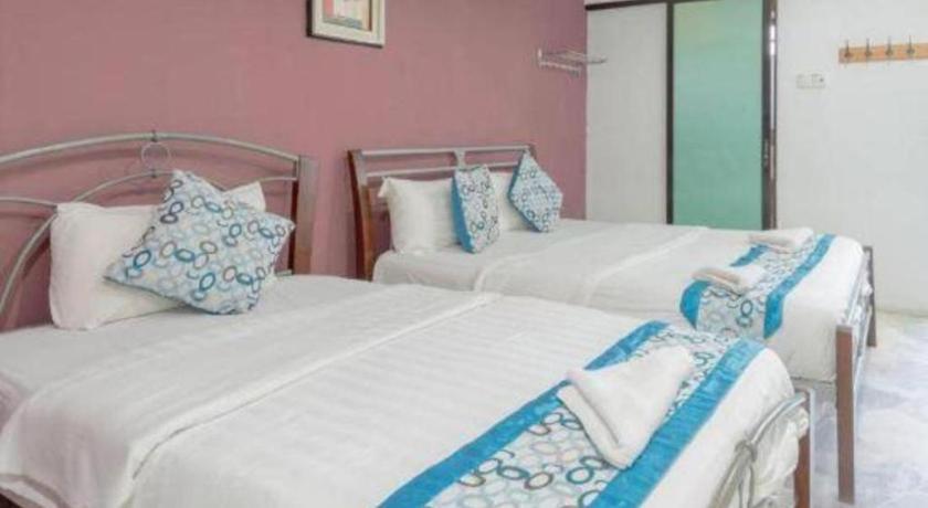 Oyo 89874 Gs Golden Star Hotel Seri Kembangan Exterior photo